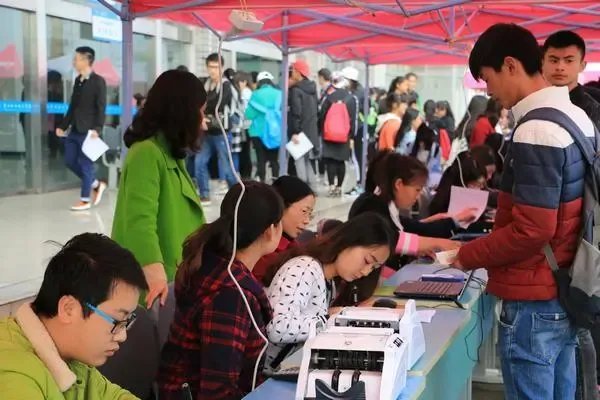 卫生资格考试准考证打印时间