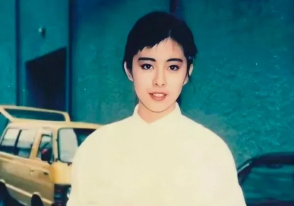 王祖贤300亿银行账单曝光，她究竟有多“壕”？