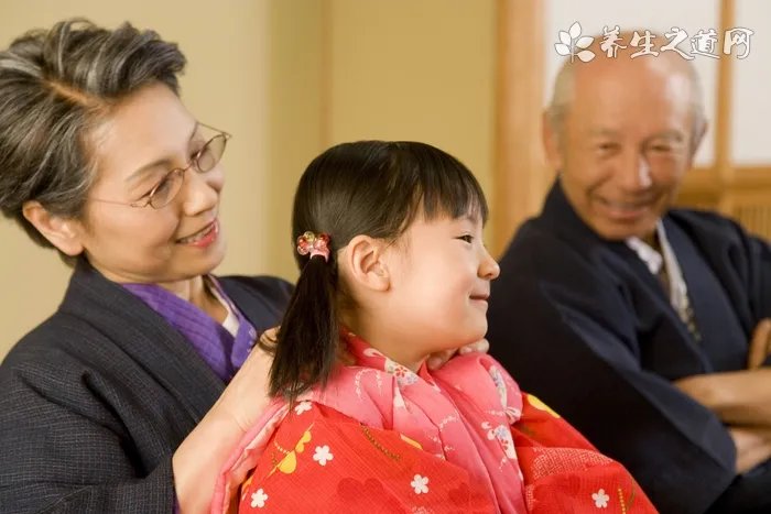 格里芬左膝受伤恐休8周 快船首发5人伤4人