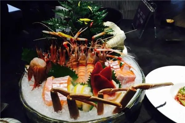 上海日本料理自助餐排名 初花口碑很好需要提前预定