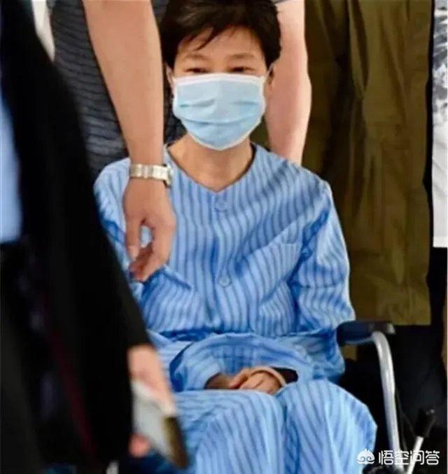 李明博获取保释了,朴槿惠是否有望?