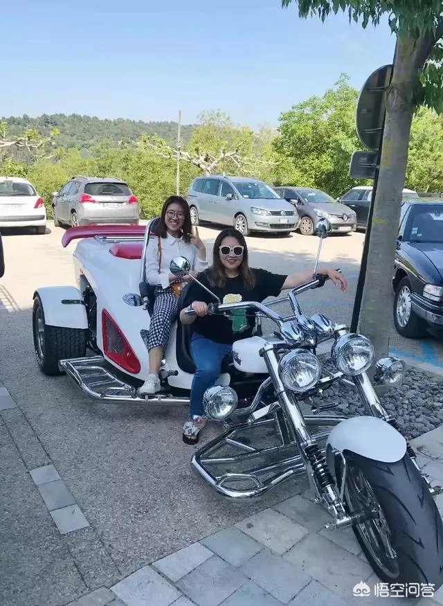 带着梦想去旅游，你想和谁一起？