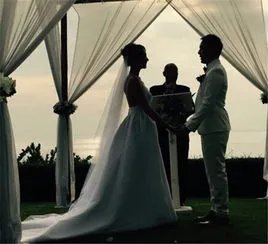 陆明君老公是谁 和老公Mark年龄差多少岁