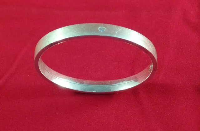 银镯子一般是什么银 银手镯的款式种类有哪些