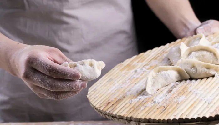 冬至是不是应该吃饺子 冬至吃饺子还是立冬吃饺子