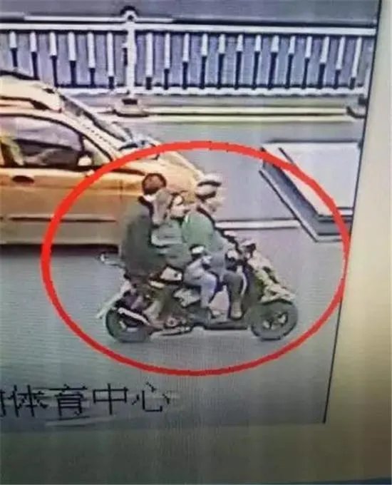 00后辍学少年公然抢劫是怎么回事？