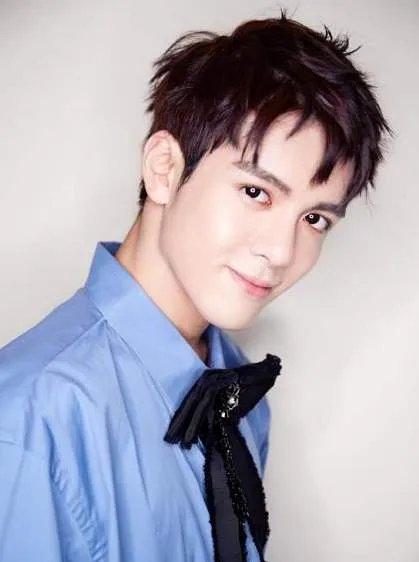 曾舜晞家庭背景被扒家里超级有钱 曾舜晞个人资料介绍竟是富二代