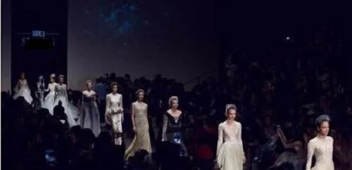 公司年会舞蹈推荐