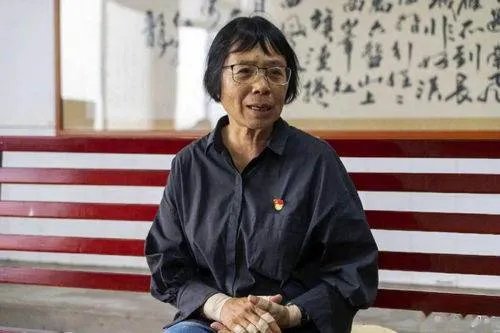 对于这个寒假张桂梅又踏上家访路这件事，你有何看法？