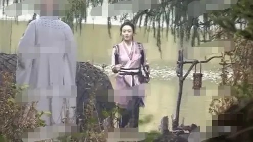 赵丽颖有翡造型模样曝光:有翡剧组背景竟然这么强大?