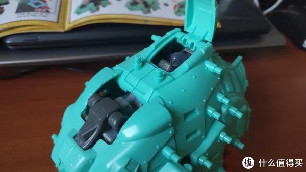 瞎摸瞎玩 篇三：真・巨龟岩台号！——Zoids Wild 索斯机械兽 ZW05 炮龟兽