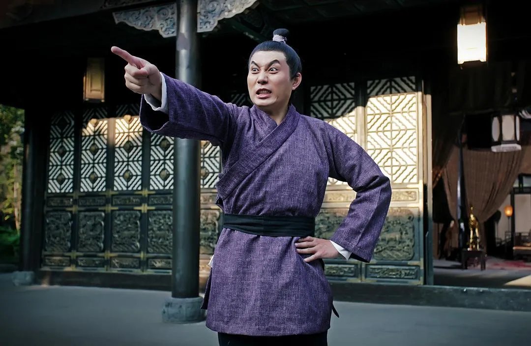 《时间浪人之爱你一大跳》讲了什么？