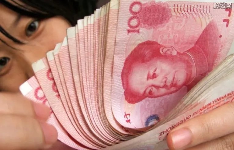 99版100元人民币价格是多少 收藏价值有多高？