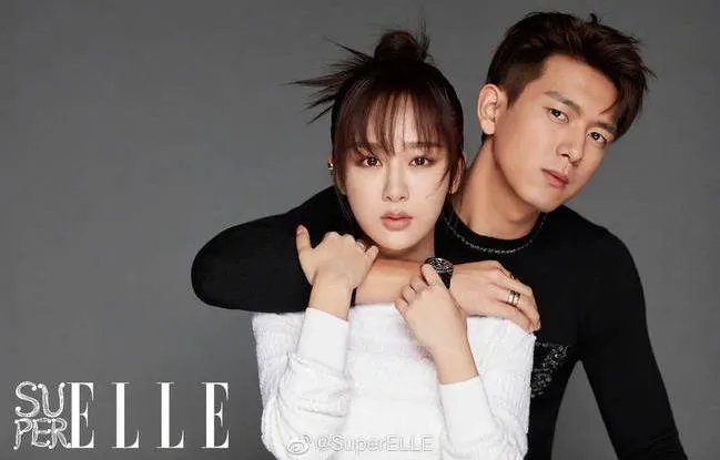 杨紫李现合体大片：佟年和韩商言这次的CP照很有气质