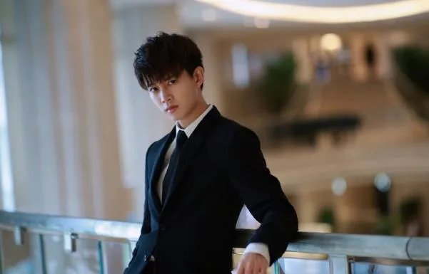 任嘉伦老婆大闹锦衣剧组,任嘉伦演锦衣卫的是什么电视剧