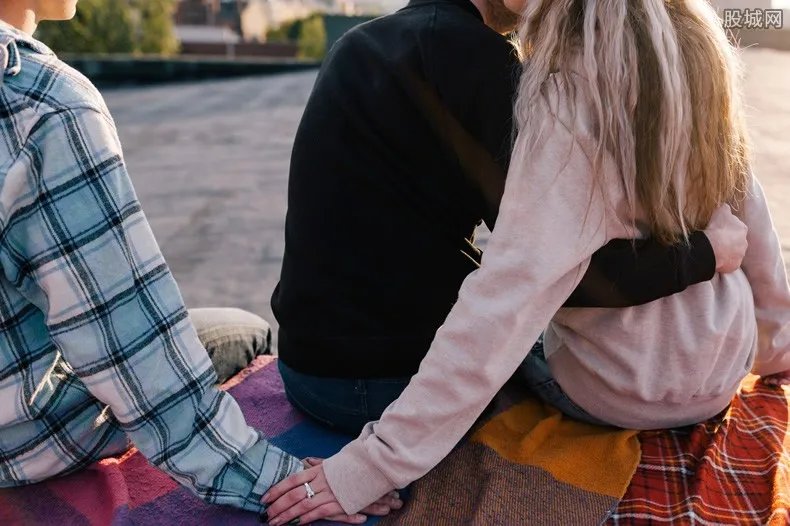 中金公司陈刚录音曝光 出轨人妻下属遭举报