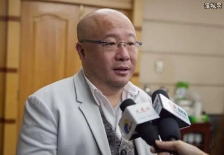 钱宝网骗局最新消息 张小雷跑路后又自首真的吗