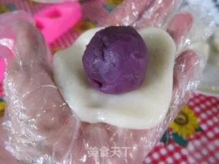 第一次学做月饼@@【紫薯冰皮月饼】