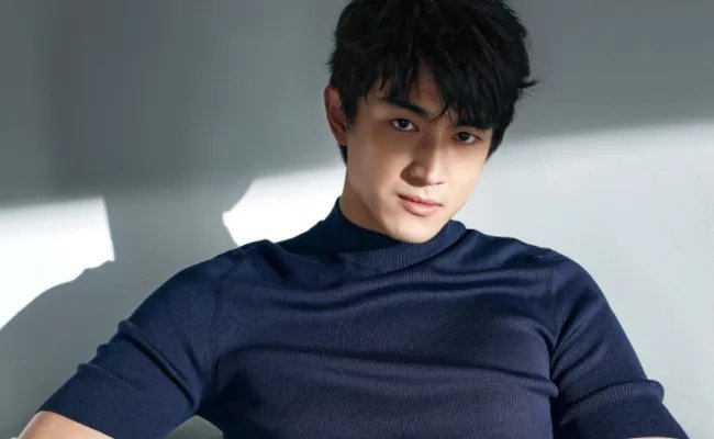 张艺兴王思聪一起打台球，王思聪还和哪位男明星是好友吗？