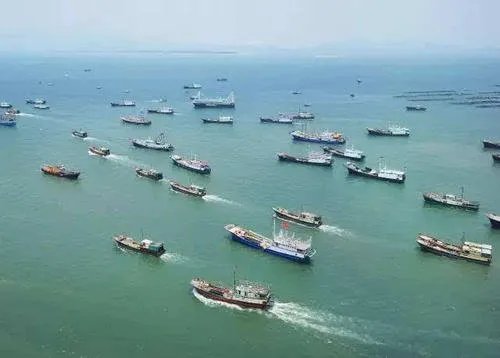 广东阳江籍渔船沉没，现场有无人员伤亡？