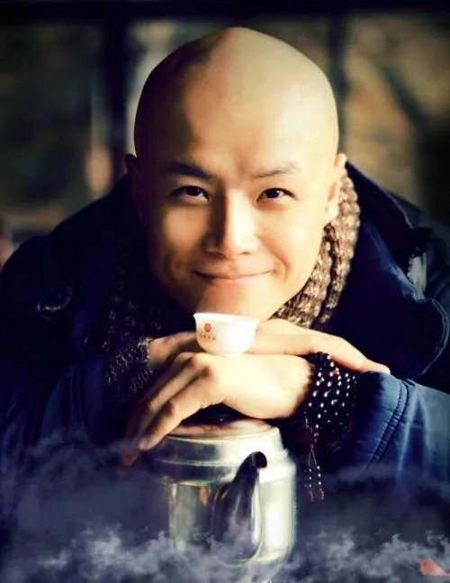 乐嘉骂人最狠的一次视频 乐嘉醉酒录节目爆粗回应撒酒疯视频