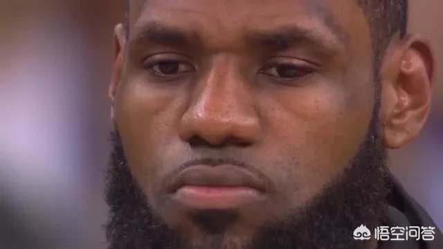 詹姆斯眼球都是血块，拉近镜头大家看到詹姆斯的眼睛之后，是什么感受？