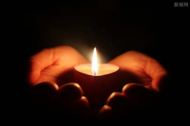 株洲中伟房产董事长游伟去世 其年龄引关注