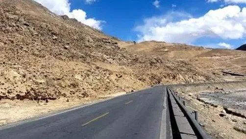 22岁的河南女孩徒步西藏遇难了,女生徒步旅游的时候该怎么办?