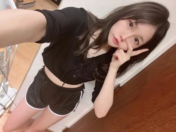 30岁的轻熟女也萌力不减！樱花妹“冢本舞”美照赏