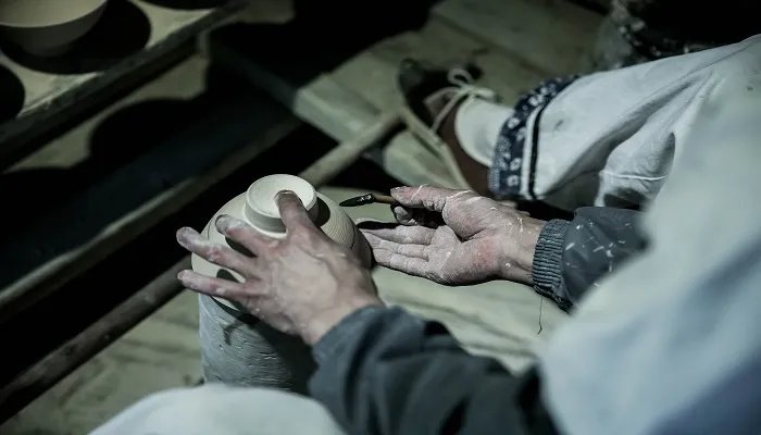 唐三彩是哪三个颜色 唐三彩由哪三种颜色组成