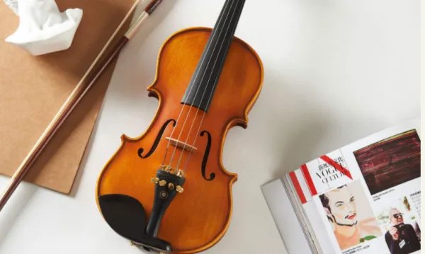 大提琴有几根弦?