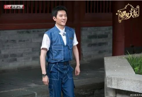 冯绍峰不理离婚传闻，与之前传过绯闻的杨幂再度合作，你怎么看？