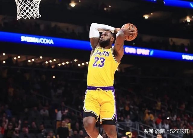 如何评价詹姆斯当选过去十年最佳男运动员？